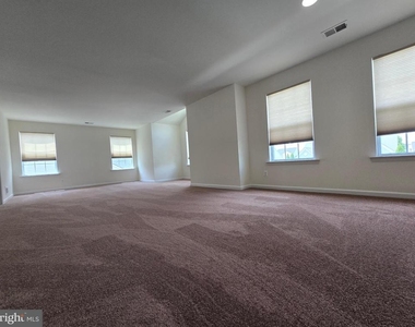 173 Heartleaf Lane - Photo Thumbnail 14