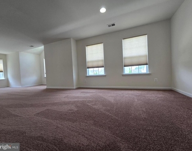 173 Heartleaf Lane - Photo Thumbnail 12