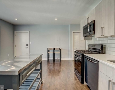 1605 F Street Ne - Photo Thumbnail 7