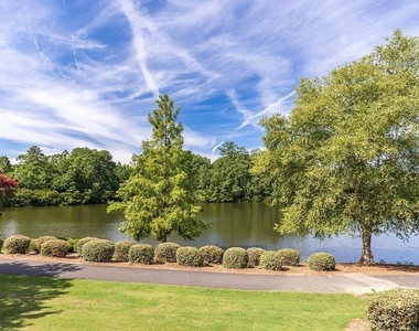 304 Nottinghill Walk - Photo Thumbnail 21