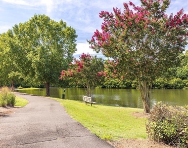 304 Nottinghill Walk - Photo Thumbnail 23