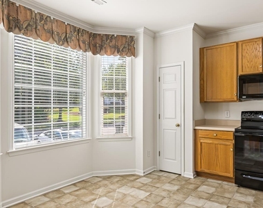 304 Nottinghill Walk - Photo Thumbnail 4