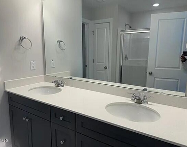 529 Eversden Drive - Photo Thumbnail 22