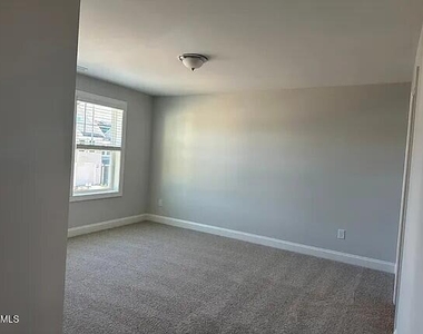 529 Eversden Drive - Photo Thumbnail 29