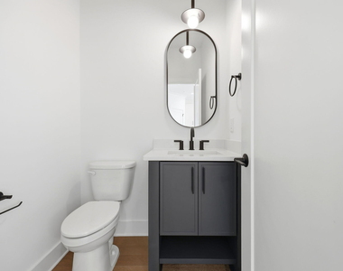 403 Chatham View Road - Photo Thumbnail 17