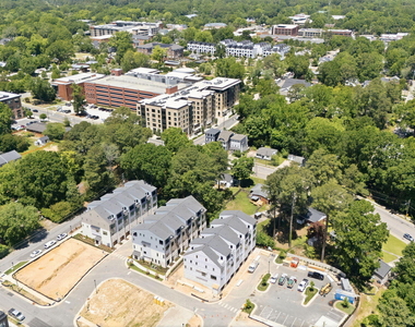 403 Chatham View Road - Photo Thumbnail 46