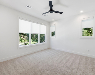 403 Chatham View Road - Photo Thumbnail 18