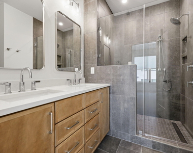 403 Chatham View Road - Photo Thumbnail 21