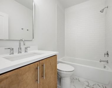 403 Chatham View Road - Photo Thumbnail 26