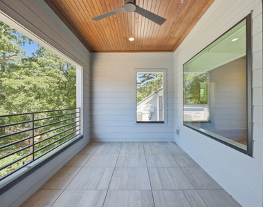 403 Chatham View Road - Photo Thumbnail 33