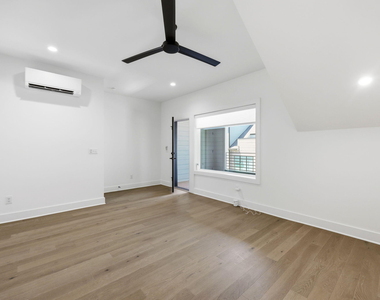 403 Chatham View Road - Photo Thumbnail 31