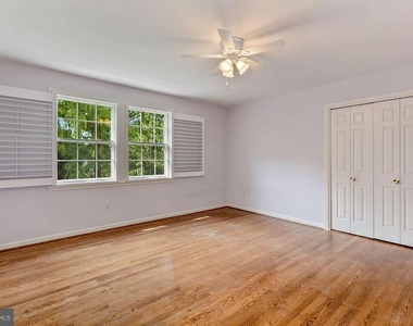 5106 Yuma Street Nw - Photo Thumbnail 20
