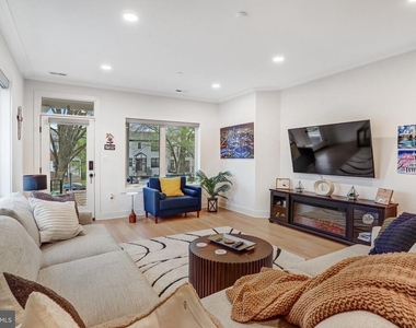 1638 Trinidad Avenue Ne - Photo Thumbnail 8