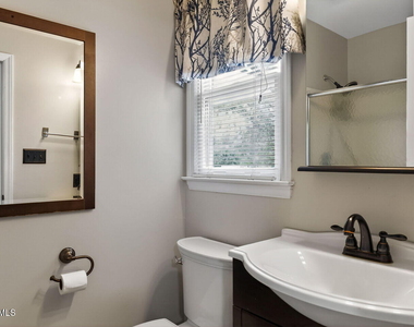 7209 Silver Maple Street - Photo Thumbnail 13
