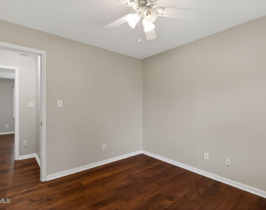 7209 Silver Maple Street - Photo Thumbnail 15