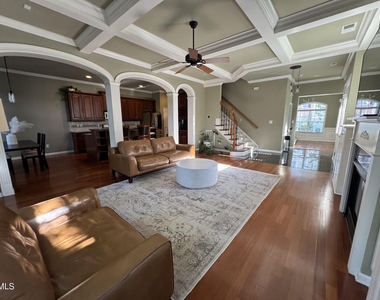 13336 Ashford Park Drive - Photo Thumbnail 5
