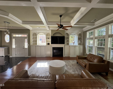 13336 Ashford Park Drive - Photo Thumbnail 4