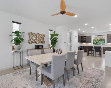 4020 Airport Blvd - Photo Thumbnail 5