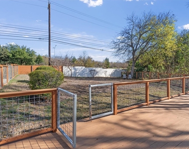 4020 Airport Blvd - Photo Thumbnail 22