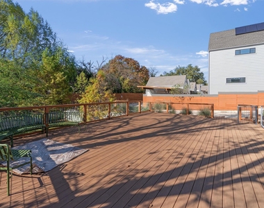 4020 Airport Blvd - Photo Thumbnail 24