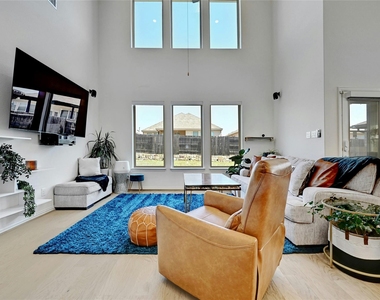 303 Cherrystone Loop - Photo Thumbnail 5