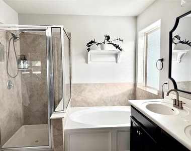 408 Wincliff Dr - Photo Thumbnail 20