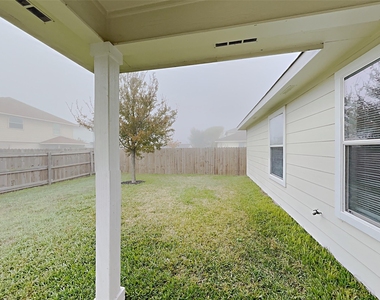 12417 Ne Sky Harbor Dr - Photo Thumbnail 18