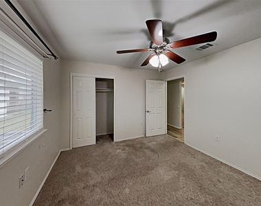 12417 Ne Sky Harbor Dr - Photo Thumbnail 13