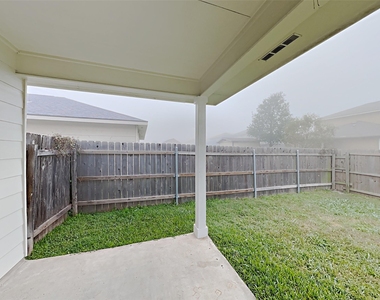 12417 Ne Sky Harbor Dr - Photo Thumbnail 16