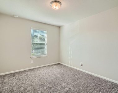 1416 Deering Run - Photo Thumbnail 13
