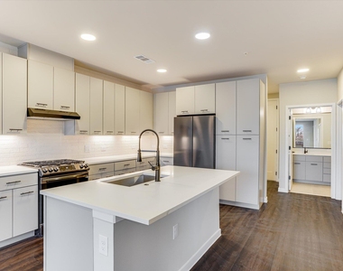4510 Terry O Ln - Photo Thumbnail 5