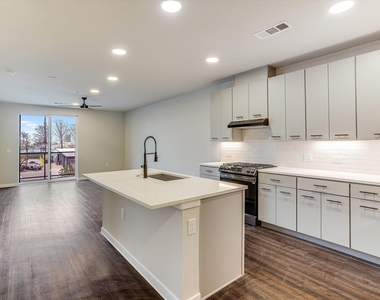 4510 Terry O Ln - Photo Thumbnail 3