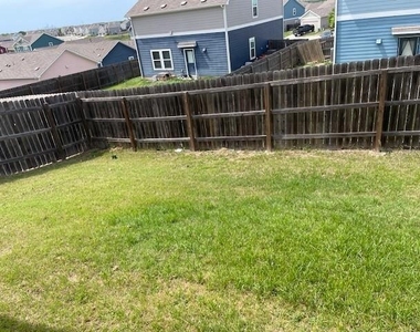 15506 Sweet Mimosa Dr N - Photo Thumbnail 17
