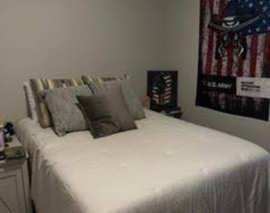 300 Ancellotta Way - Photo Thumbnail 6
