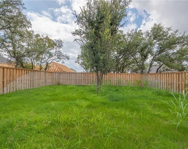1328 Kneehigh Dr - Photo Thumbnail 20