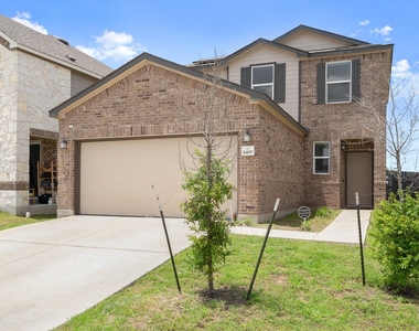 6400 Wagon Spring St - Photo Thumbnail 17