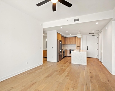 84 East Ave - Photo Thumbnail 18