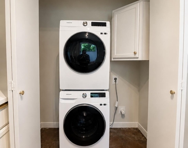 7208 Meador Ave - Photo Thumbnail 15