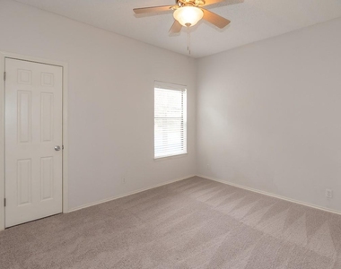 11970 Jollyville Rd - Photo Thumbnail 16