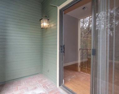 11970 Jollyville Rd - Photo Thumbnail 18