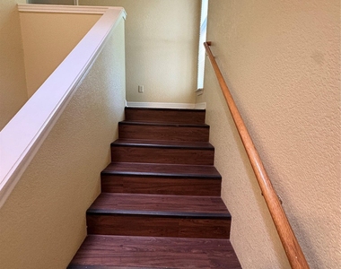 2309 Pena Cv - Photo Thumbnail 9