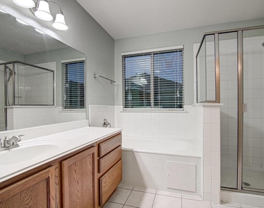 7705 Pebble Creek Dr - Photo Thumbnail 20