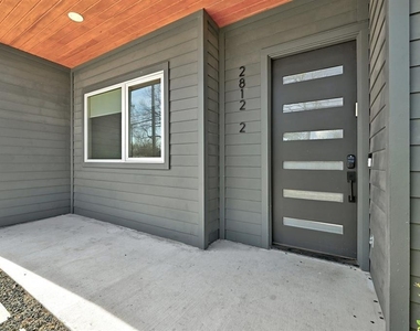 2812 E 4th St - Photo Thumbnail 2