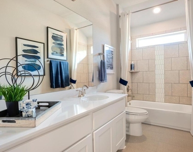 1628 Frontenac St - Photo Thumbnail 16