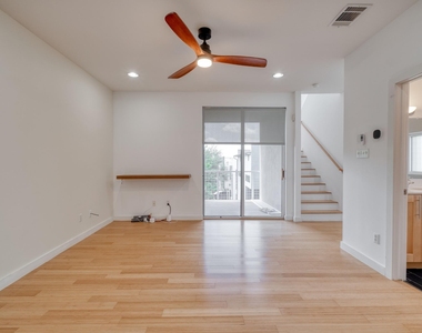 5517 Agatha Cir - Photo Thumbnail 10