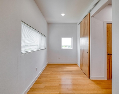 5517 Agatha Cir - Photo Thumbnail 19