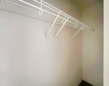 2324 Pearson Way - Photo Thumbnail 11