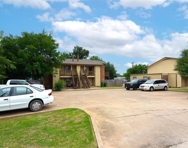 1607 Onion Creek Village Dr - Photo Thumbnail 14