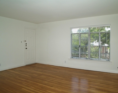 3206 Tom Green St - Photo Thumbnail 1