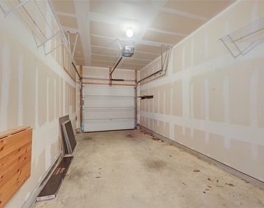 9201 Brodie Ln - Photo Thumbnail 28